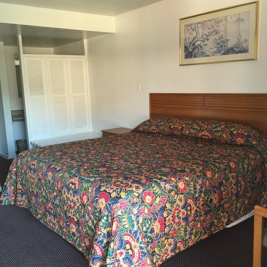 Valley Motel Pittsburgh Harmarville Eksteriør bilde