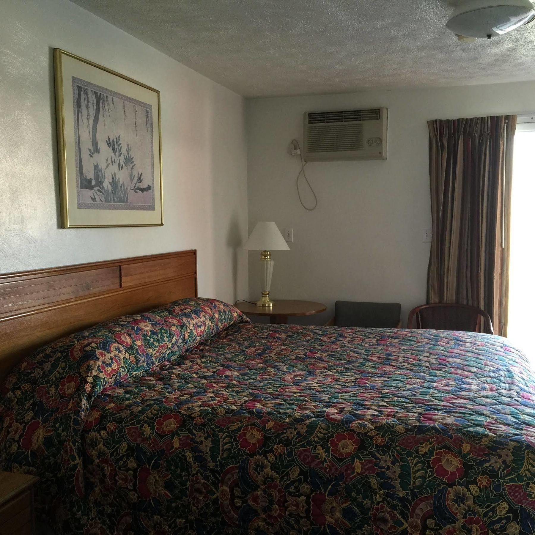 Valley Motel Pittsburgh Harmarville Eksteriør bilde